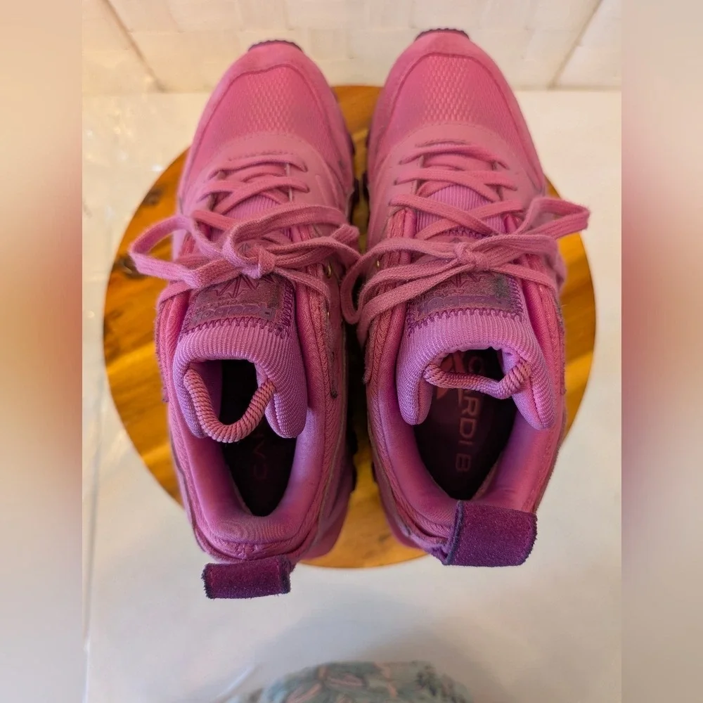 Reebok Cardi B Classic Leather‎ V2 Pink Purple Sneakers GW8875 Womens 8